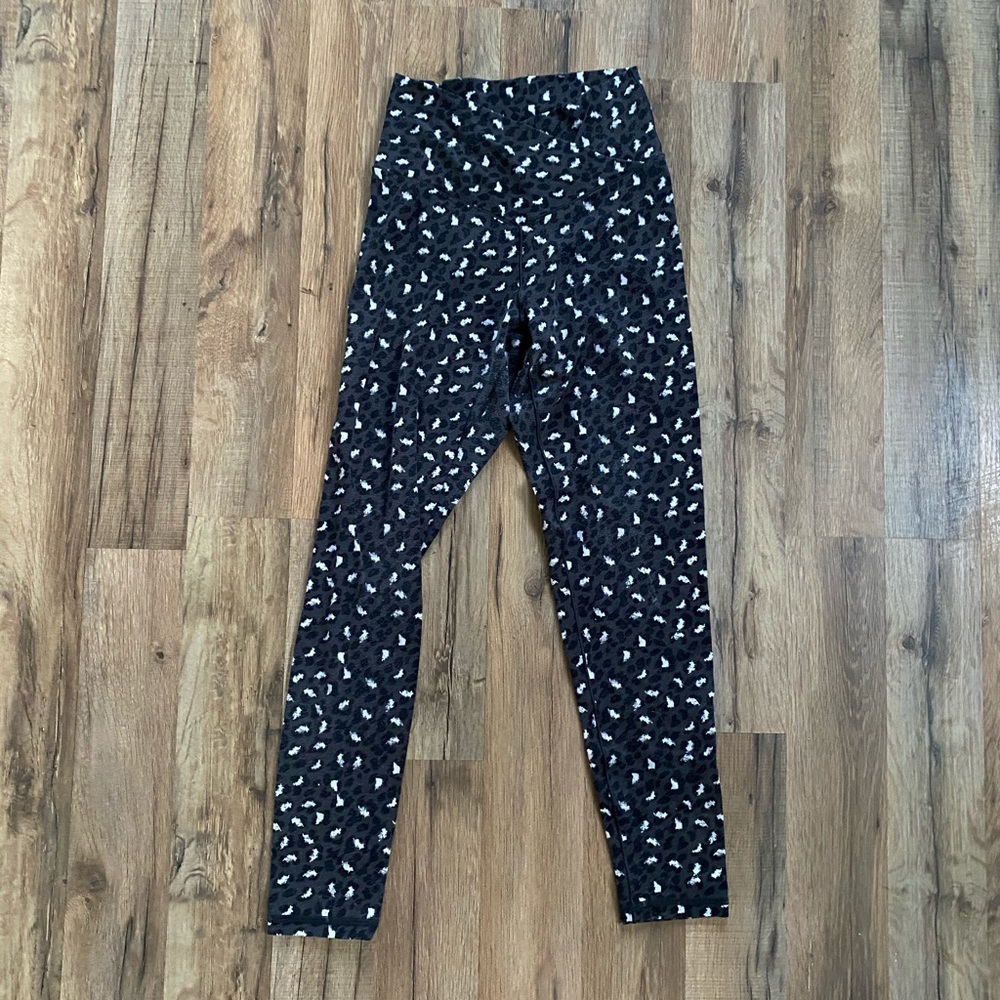 Aerie Real Me Hugh Waisted Crossover Leggings